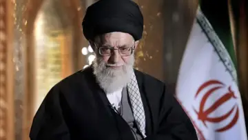 Задник до фильму"Iran, Israël et la bombe" #1140271