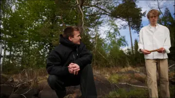 Задник до фильму"Uppföljare" #981528