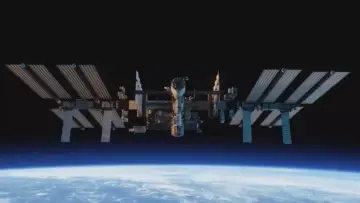 Задник до фильму"La Station spatiale internationale - Missions à haut risque" #1141991