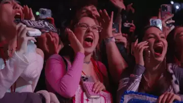 Задник до фільму "K-Pop La déferlante coréenne" #1571280