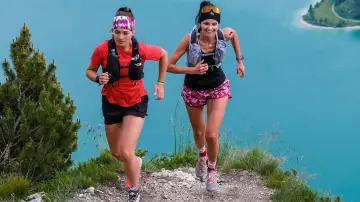 Задник до фильму"Running Via Alpina" #781035