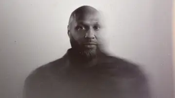 Задник до фільму "Untold: The Death & Life of Lamar Odom" #771004