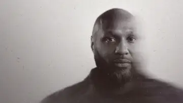 Задник до фільму "Untold: The Death & Life of Lamar Odom" #771005