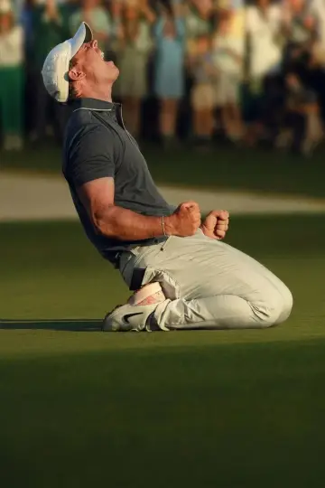Постер до фільму "Rory McIlroy: The Masters Wait" #921157