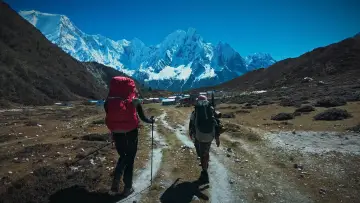 Задник до фильму"Back to Tilicho" #781632