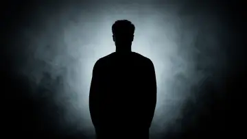 Задник до фільму "Finding Satoshi" #818647
