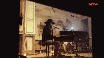 Задник до фильму"Sébastien Tellier au Théâtre de Mirecourt - Passengers" #775344
