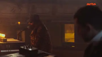 Задник до фильму"Sébastien Tellier au Théâtre de Mirecourt - Passengers" #775359