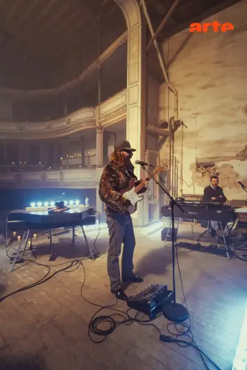 Постер до фильму"Sébastien Tellier au Théâtre de Mirecourt - Passengers" #775375