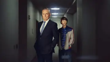 Задник до фильму"Power: The Downfall of Huw Edwards" #764908