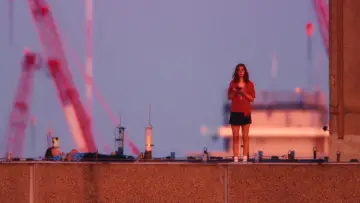 Задник до фільму "Everytime" #819267