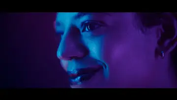 Задник до фильму"Sam Wants Her Sweater Back" #778083