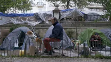 Задник до фільму "Μέρα με τη μέρα" #825600