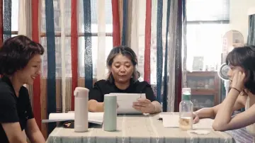 她和她的两分钟 постер