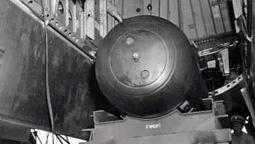 Задник до фільму "Hiroshima: Minute by Minute" #1637853