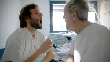 Задник до фільму "Toubib, 12 années dans la vie d