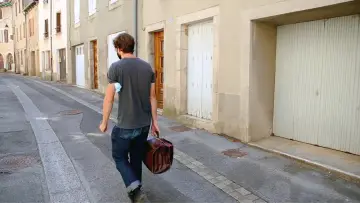 Задник до фільму "Toubib, 12 années dans la vie d