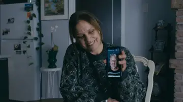 Задник до фильму"Salut Dad" #967795