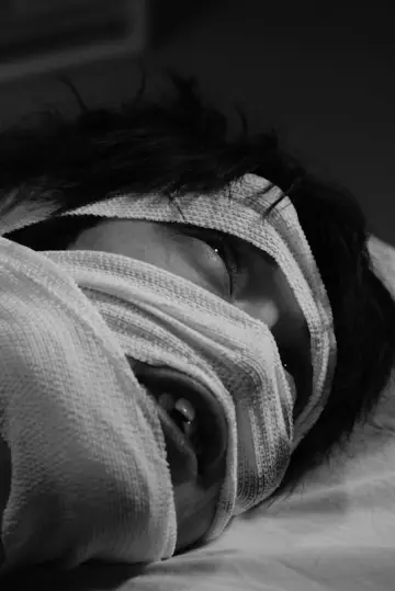 Постер до фільму "世界の終わりより" #822885