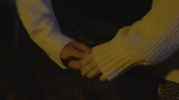 Задник до фильму"When He Leaves" #803405