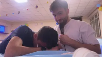 Задник до фильму"VLOG AXELOU : LA DESCENTE AUX ENFERS" #813296