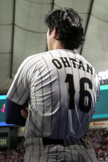 Постер до фильму"戦いの向こう 侍たちの記録 2026 WORLD BASEBALL CLASSIC" #847286