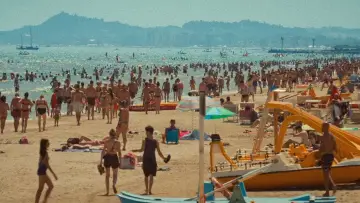 Задник до фильму"Fronte Mare - Cent’anni di riviera romagnola" #980865