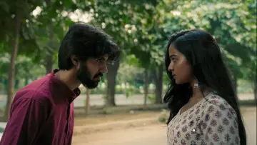 Задник до фильму"Diwali Ke Shor Mein" #823646