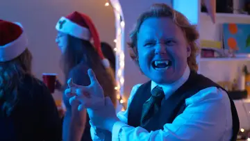 Задник до фильму"Season