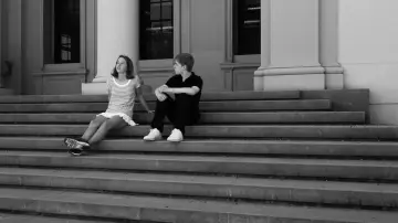 Задник до фильму"Love on the Silver Screen" #874719