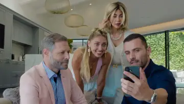 Задник до фильму"חינה אמריקאית" #913421