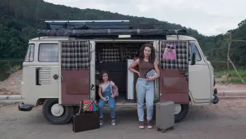 Задник до фільму "Eu, a Kombi e a Garotinha que Encontrei no Meio do Caminho" #1527967