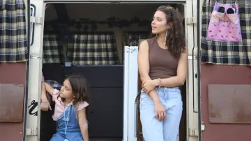 Задник до фільму "Eu, a Kombi e a Garotinha que Encontrei no Meio do Caminho" #1527973
