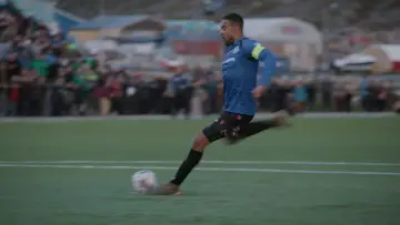 Задник до фильму"No Place for Football" #821134