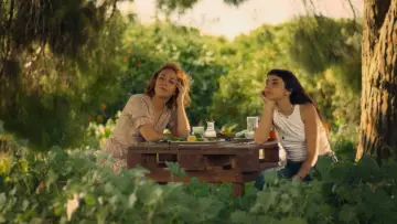 Задник до фильму"Upon Her Lips: Kiss Me" #846795
