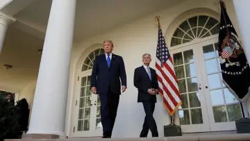 Задник до фильму"The President vs. The Fed" #918257