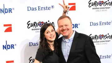 Задник до фильму"70 Jahre ESC - More than Music" #820651
