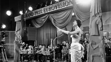 Задник до фильму"70 Jahre ESC - More than Music" #820652