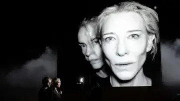 Задник до фільму "National Theatre Live: Electra/Persona" #1616181