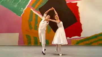 Задник до фільму "Rambert Dance Company - Igor Stravinsky: Pulcinella & Soldat" #1584282