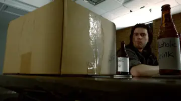 Задник до фильму"The Package" #826669