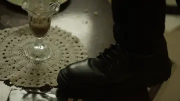 Задник до фильму"The Centrepiece" #823984