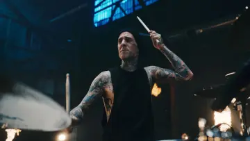 Travis Barker: Louder Than Fear постер