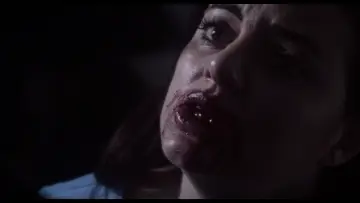 Задник до фільму "Dracula: The Night Around Us" #1635588
