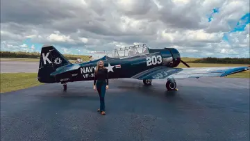 Задник до фильму"Airworthy" #832938