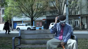 Задник до фильму"Clowning Around" #824207