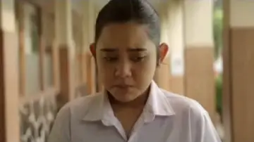 Задник до фильму"Ayah, Aku Mau Cerita...." #1195837