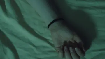 Задник до фильму"not dead yet" #824461