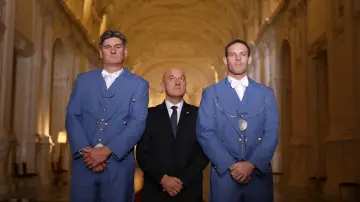 Задник до фильму"Benvenuto Presidente!" #299406