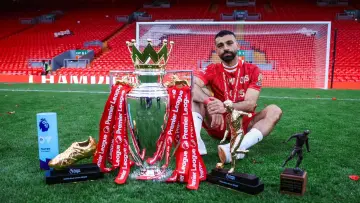 Задник до фильму"Salah: Farewell to The King" #915950